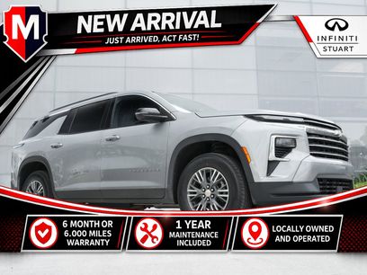 Used 2024 Chevrolet Traverse LT