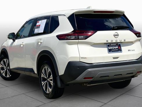 Used 2023 Nissan Rogue SV AWD/4WD image 12
