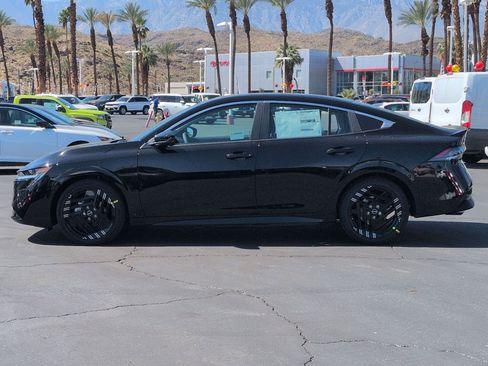 New 2026 Nissan Sentra SR w/ Floor Mat Package FWD image 3