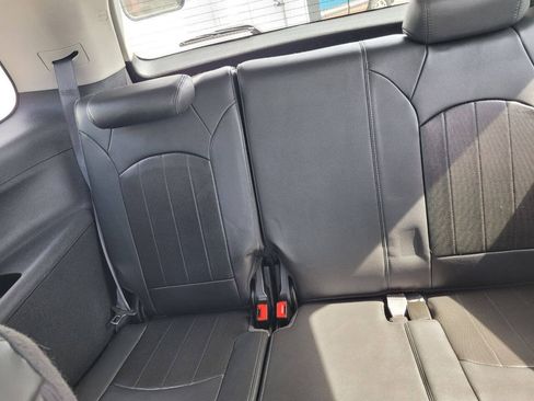 Used 2012 GMC Acadia Denali FWD image 16