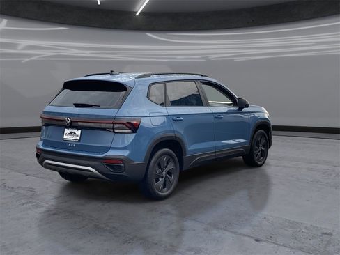 New 2026 Volkswagen Taos S image 5