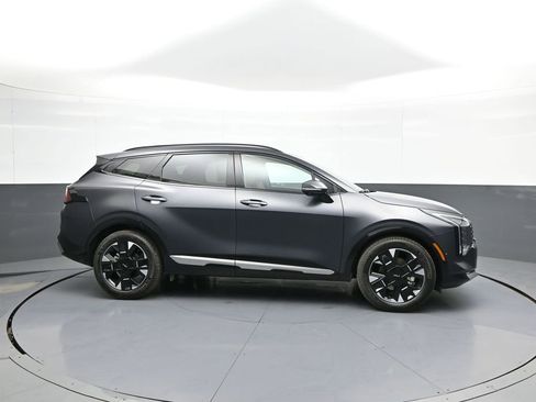 New 2026 Kia Sportage SX FWD image 5