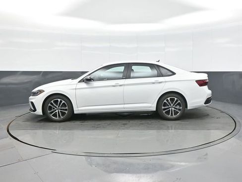 New 2026 Volkswagen Jetta Sport FWD image 4