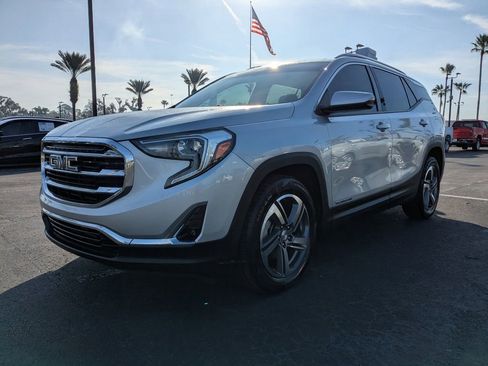 Used 2019 GMC Terrain SLT w/ LPO, Floor Liner Package image 8
