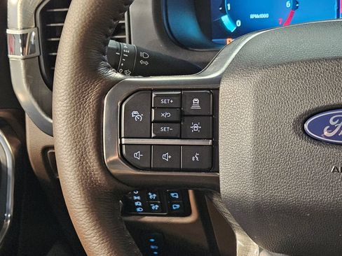 Used 2025 Ford F150 King Ranch w/ FX4 Off-Road Package AWD/4WD image 29