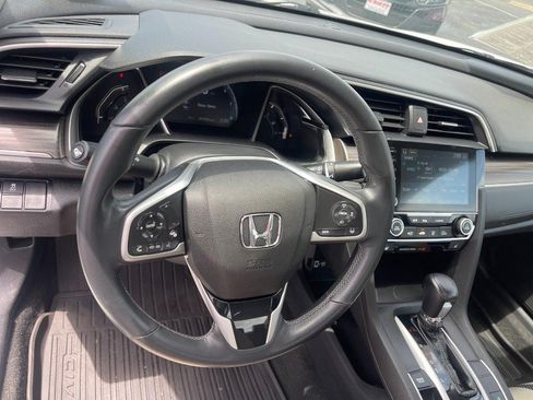 Used 2019 Honda Civic EX image 19