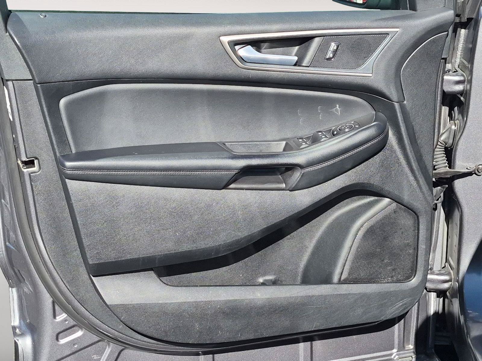 Used 2024 Ford Edge SEL AWD/4WD image 28