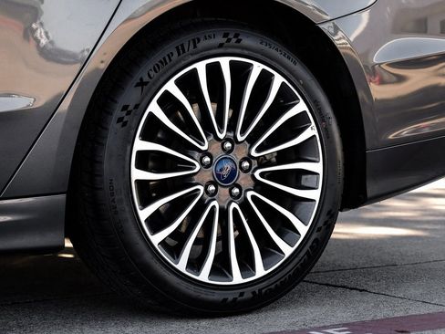 Used 2017 Ford Fusion Titanium image 69