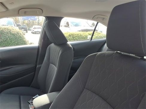 Used 2023 Toyota Corolla LE image 16