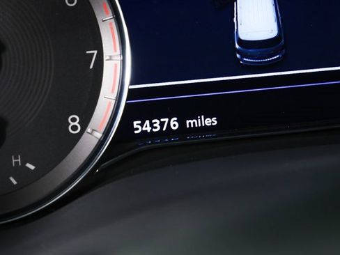 Used 2021 INFINITI QX80 Premium Select w/ All-Season Package image 11