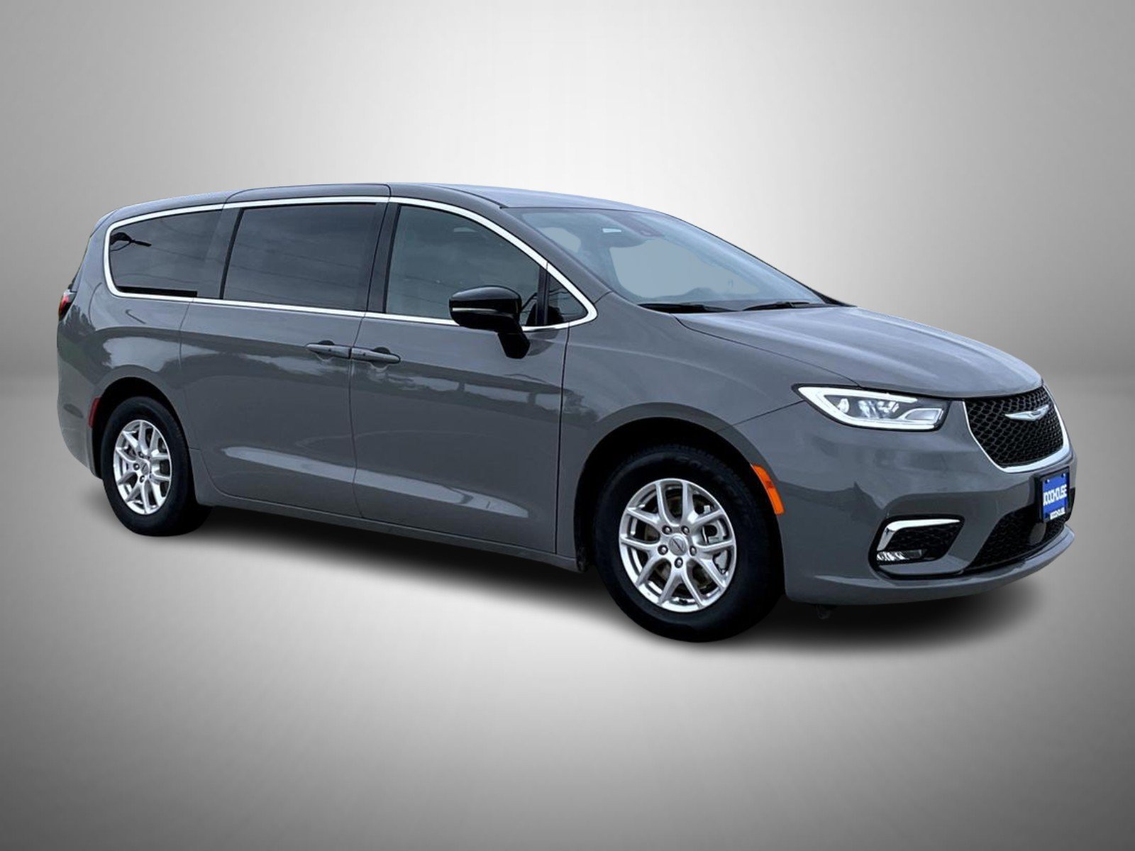 Used 2025 Chrysler Pacifica Select FWD image 3