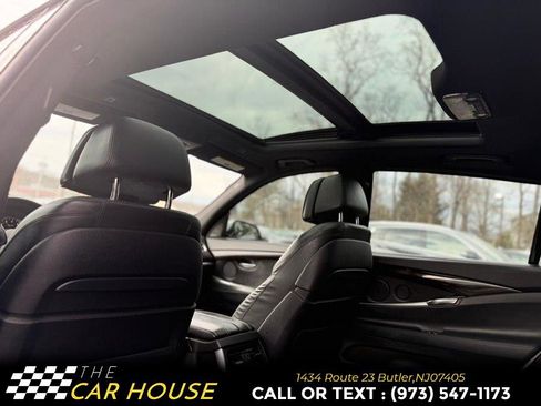 Used 2017 BMW 535i Gran Turismo image 18