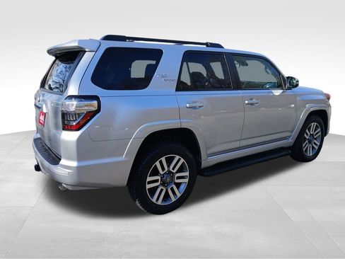 Used 2022 Toyota 4Runner TRD Sport image 5
