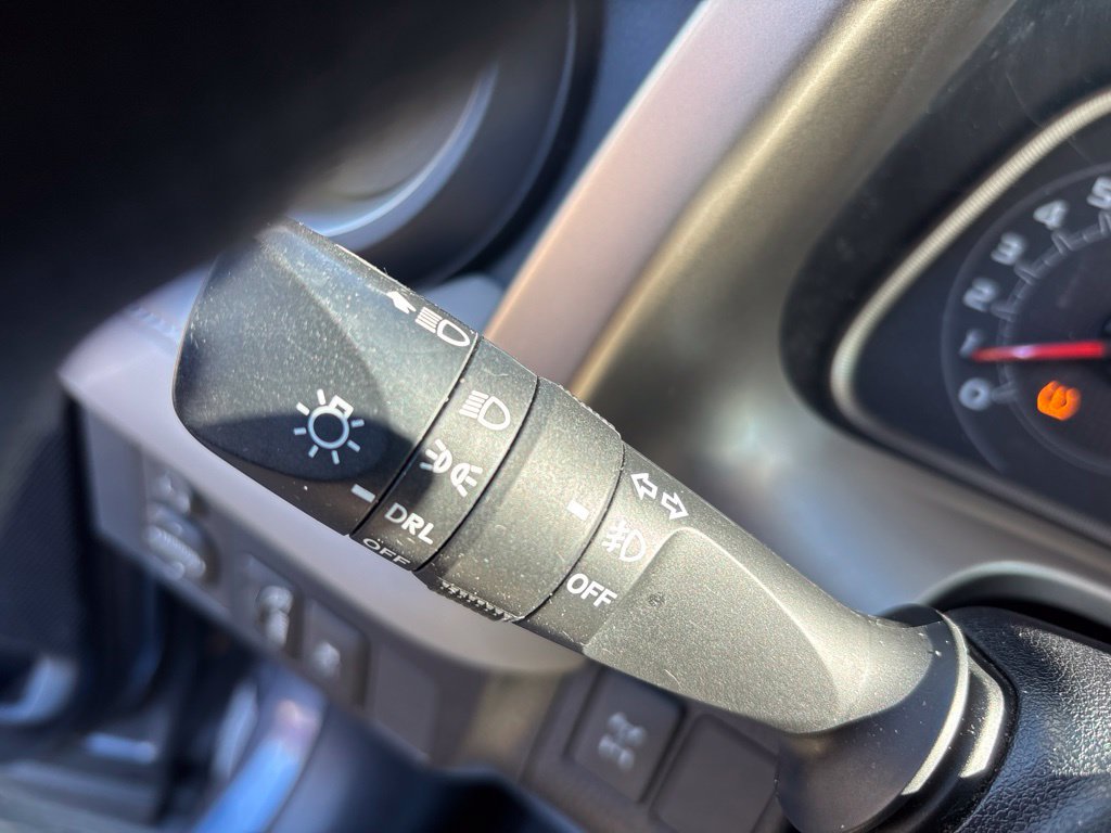 Used 2013 Toyota RAV4 XLE AWD/4WD image 23