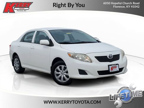 Used 2010 Toyota Corolla LE image 1