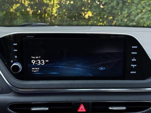 Used 2021 Hyundai Sonata Limited FWD image 25