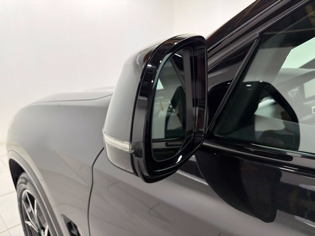 Certified 2024 BMW X4 xDrive30i w/ Premium Package AWD/4WD image 9