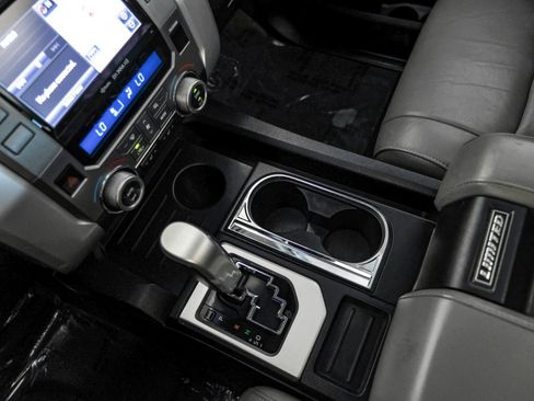 Used 2015 Toyota Tundra Limited w/ TRD Off Road Package image 22