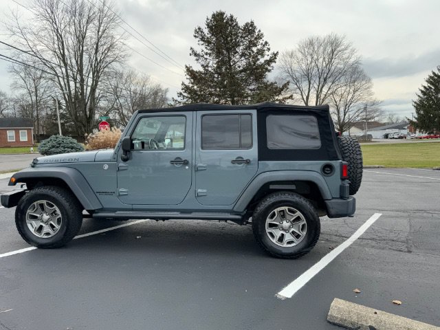 Used 2015 Jeep Wrangler Unlimited Rubicon w/ Connectivity Group AWD/4WD image 15