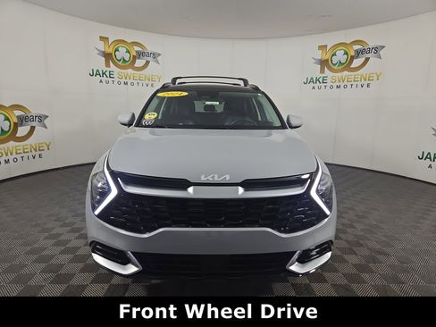 Used 2024 Kia Sportage SX image 3