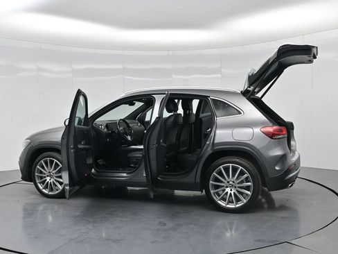 Used 2022 Mercedes-Benz GLA 250 4MATIC image 42