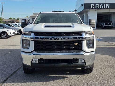 Used 2022 Chevrolet Silverado 3500 LT w/ Convenience Package AWD/4WD image 2