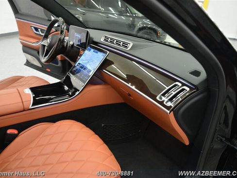 Used 2023 Mercedes-Benz S 580 4MATIC Sedan image 20