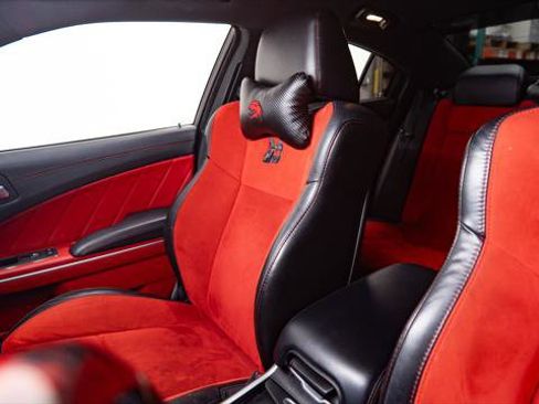 Used 2022 Dodge Charger Scat Pack RWD image 32