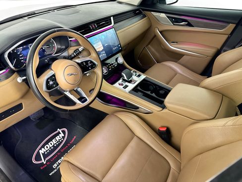 Used 2023 Jaguar F-PACE S AWD/4WD image 8