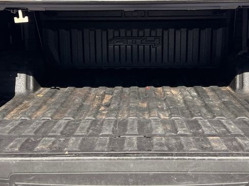 Used 2022 GMC Sierra 1500 AT4 w/ AT4 Premium Package image 37