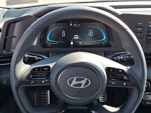 New 2026 Hyundai Elantra SEL Sport Premium image 9