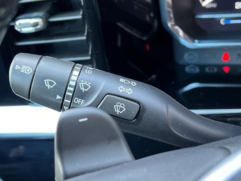 Used 2022 GMC Sierra 1500 Elevation image 32