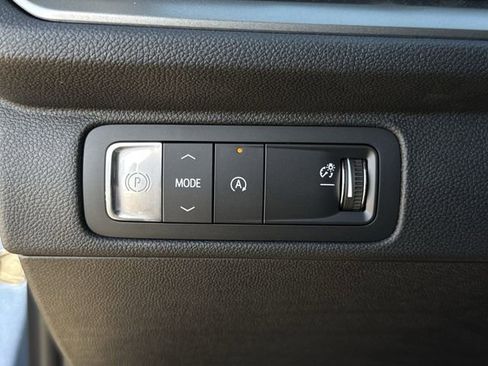 New 2026 Chevrolet Traverse LT image 20