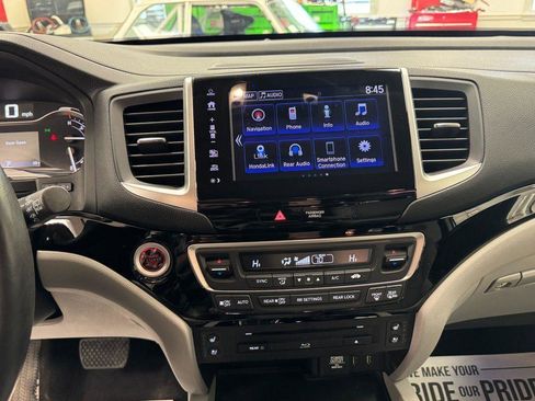 Used 2018 Honda Pilot Elite image 6