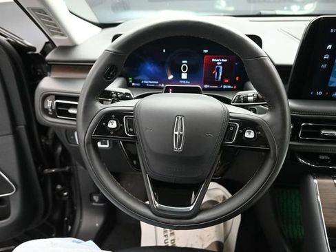 Certified 2025 Lincoln Aviator Reserve w/ Illumination Package AWD/4WD image 15
