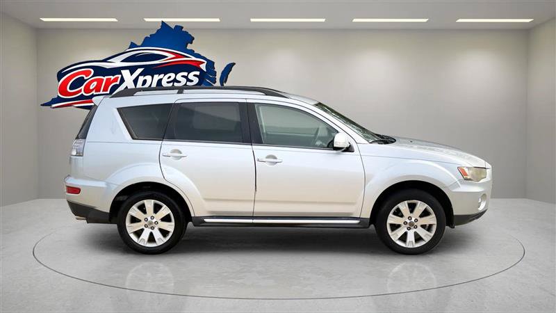Used 2010 Mitsubishi Outlander SE FWD image 23