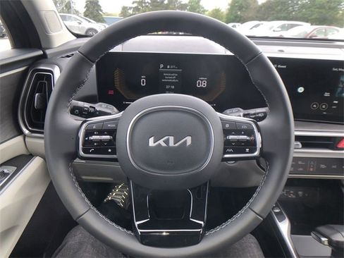 New 2025 Kia Sorento X-Line EX image 14