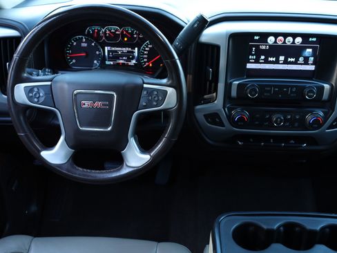 Used 2017 GMC Sierra 1500 SLT w/ SLT Premium Package image 16