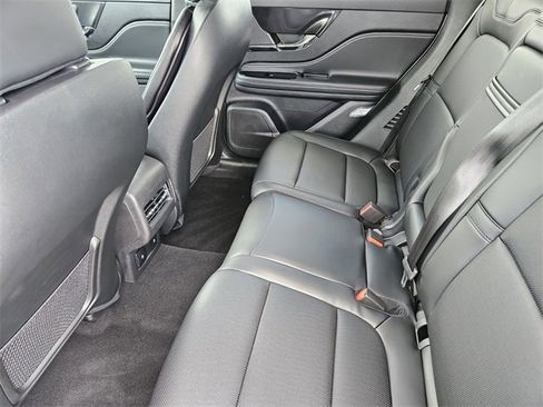 New 2025 Lincoln Corsair AWD w/ Equipment Group 101A image 28