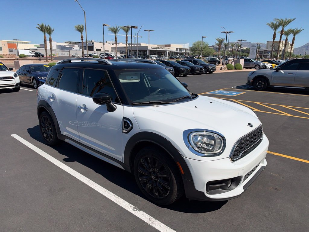 Used 2020 MINI Cooper Countryman S w/ Storage Package FWD image 3