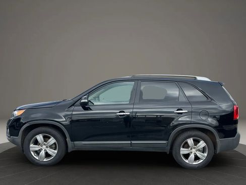 Used 2013 Kia Sorento EX w/ Premium Plus Pkg image 3