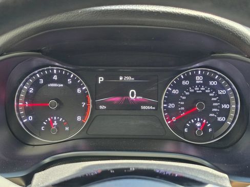 Used 2022 Kia Forte LXS FWD image 16
