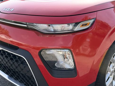 Used 2022 Kia Soul S FWD image 10