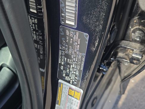 Certified 2025 Kia K4 FWD image 33