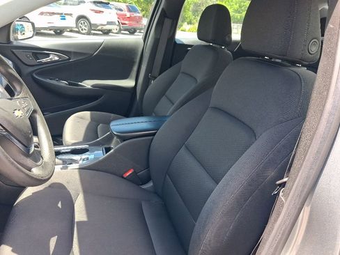 Used 2024 Chevrolet Malibu LT FWD image 16