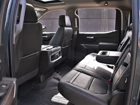 Used 2020 GMC Sierra 1500 Denali w/ Denali Ultimate Package AWD/4WD image 17