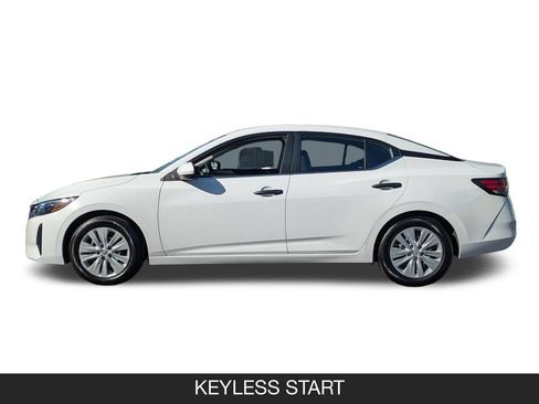 Used 2024 Nissan Sentra S FWD image 5