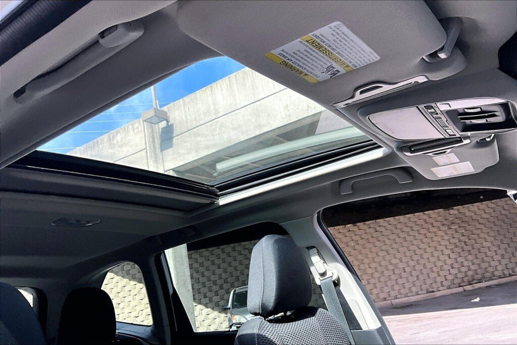 Certified 2024 Subaru Forester Premium AWD/4WD image 12