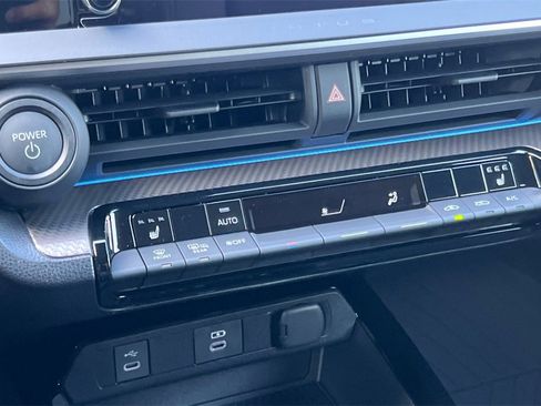 New 2026 Toyota Prius XLE image 20