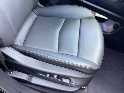 Used 2025 Cadillac XT5 Premium Luxury image 20